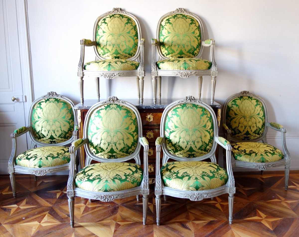 Antique French Louis XVI Style Painted Medallion Back Side Chairs