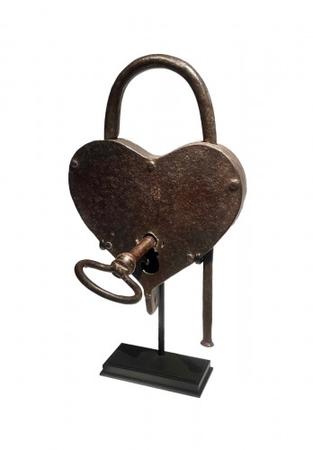 18th. century Iron Padlock