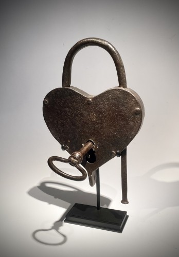 18th. century Iron Padlock - 