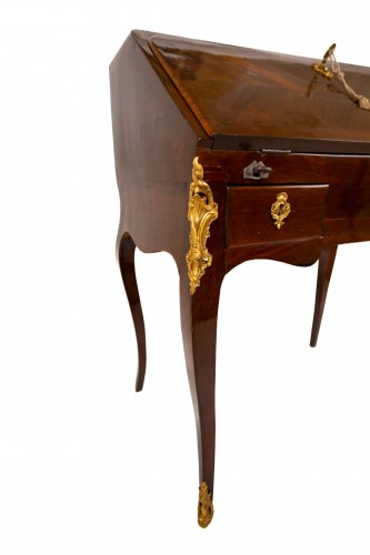 Bureau dos d'âne Louis XV - Mobilier Style Louis XV