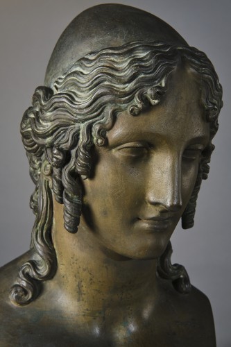 XIXe siècle - Hélène de Troie, buste de femme en bronze