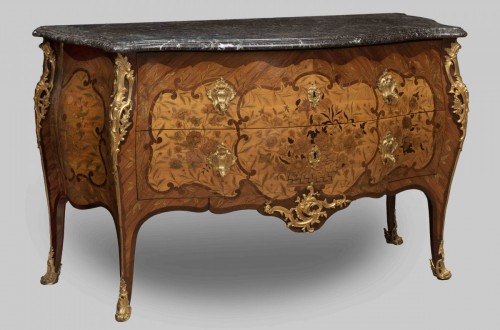 Antiquités - Commode Louis XV à marqueterie florale par Jacques Philippe Carel