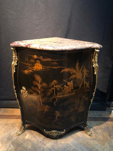 Furniture  - Pair of corner cabinet, France 18th century