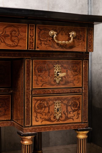 Louis XIV - Mazarin inlaid desk Louis XIV period