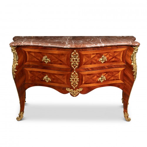 Commode marquetée Epoque Louis XV - Mobilier Style Louis XV