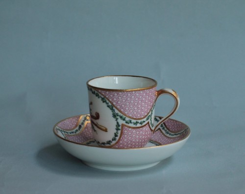 Louis XV - Calabre gobelet in Sèvres porcelain, a Taillandier pink ground,circa 1770