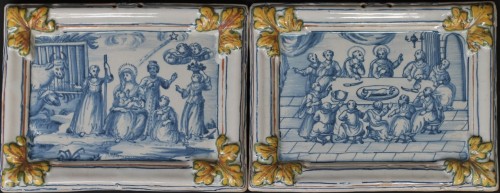 Céramiques, Porcelaines  - Paire de plaques en faïence de Nevers représentant la Nativité et la Cène, 17e siècle