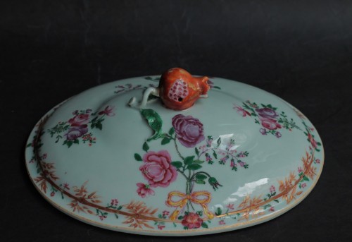 Chinese porcelain oval tureen Qianlong period (1736-1795) - 