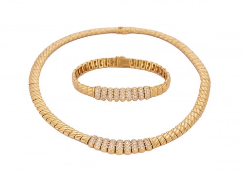 Set gold and diamonds Necklace and bracelet by Van Clef and Arpels 