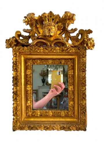 Miroir Italien haute époque en bois doré
