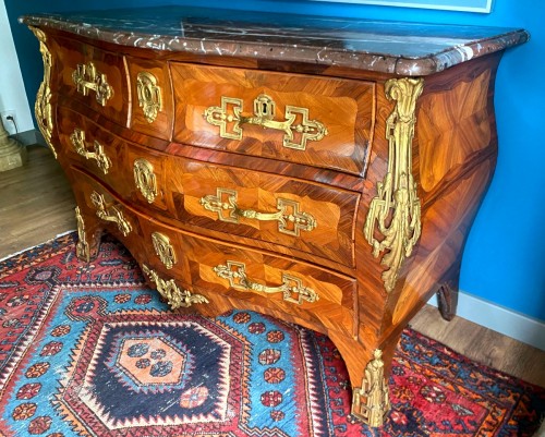 Commode tombeau en marqueterie estampillée Boudin - Jullion Antiquités