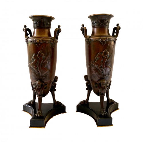 Vases en bronze patiné signés Lindemberg