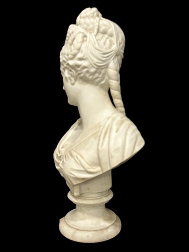 Art nouveau - Diane de Poitiers, large marble bust (Carrara?) circa 1880