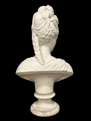 Antiquités - Diane de Poitiers, large marble bust (Carrara?) circa 1880