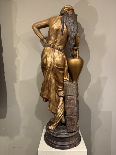 Rebecca au puits terre cuite dorée, Goldscheider 1903 - Art nouveau