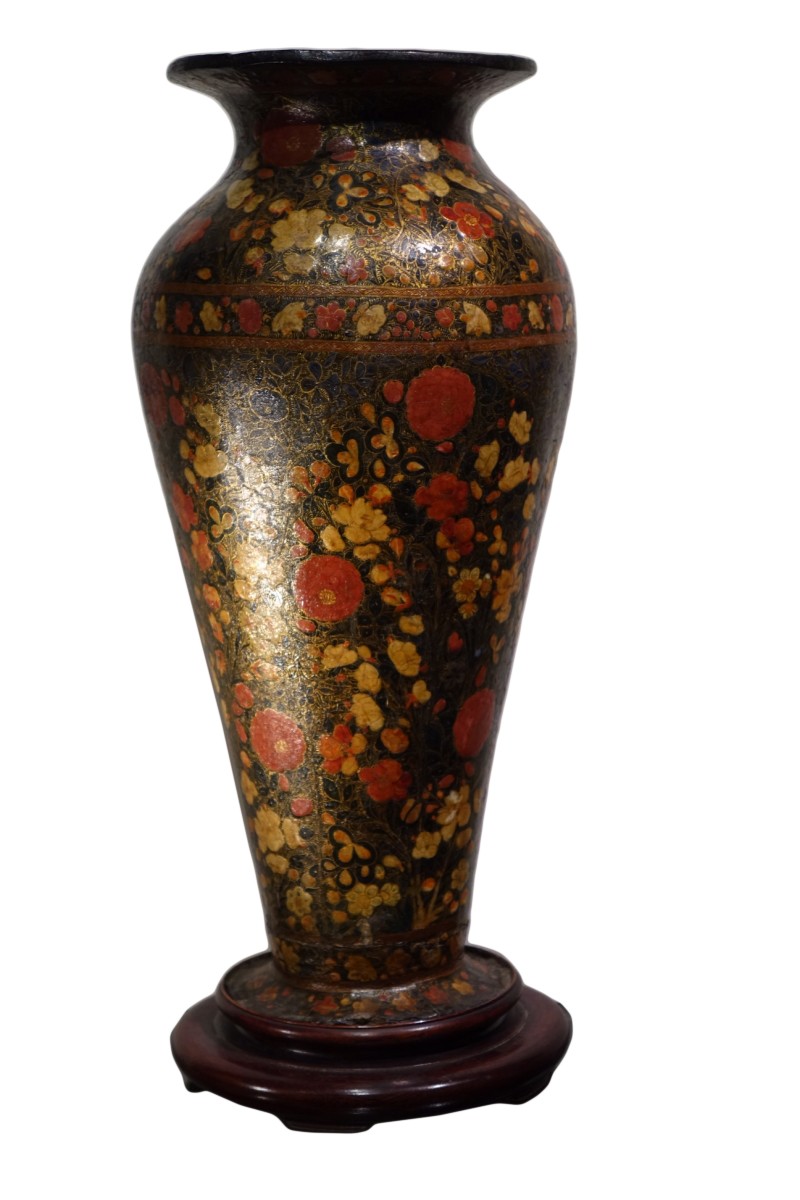 Lacquered Vase, Kashmir, India 19th Century. - Ref.70245
