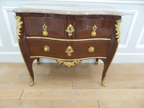 Commode d'époque Régence - Mobilier Style Régence