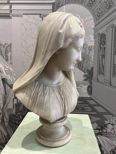 Antiquités - Jeune fille avec voile. G.M. BENZONI Roma 1867