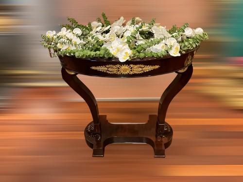 Mahogany flowerpot. Empire. - Furniture Style Empire