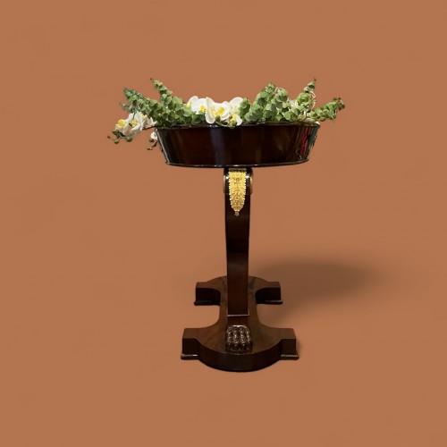 Antiquités - Mahogany flowerpot. Empire.