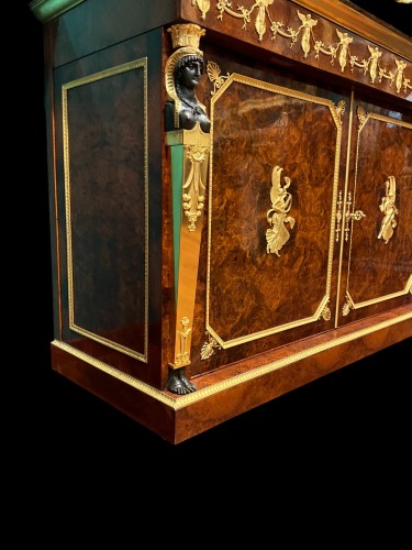 Antiquités - Sideboard veneered in thuya burl. Directoire