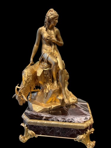 Sculpture  - The nymph Amaltheia wit Jupiter. Pierre Julien (1731-1804) Barbedienne fondeur