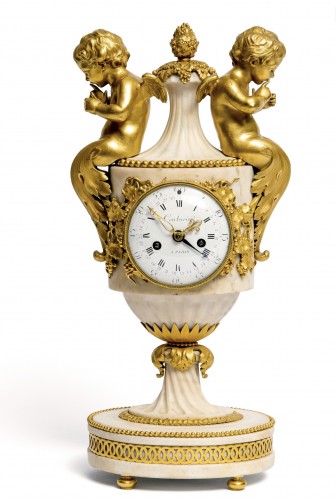 Louis XVI clock by Couturier à Paris