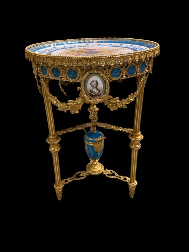 Guéridon bronze et porcelaine.Napoléon III - Mobilier Style Napoléon III