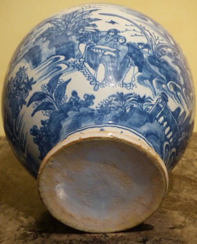 Vase en faïence de Delft du 17e siècle - Le Cabinet d'Amateur