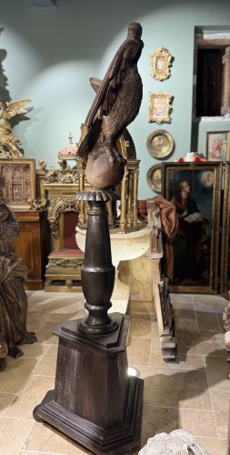 Antiquités - A Late 17th Century Spectacular Church Lectern