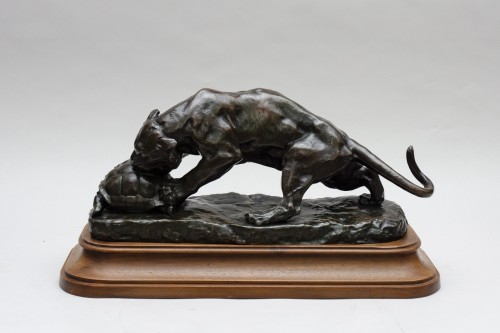 Sculpture Sculpture en Bronze - Tigre attaquant une tortue, Georges Gardet (1863 -1939)