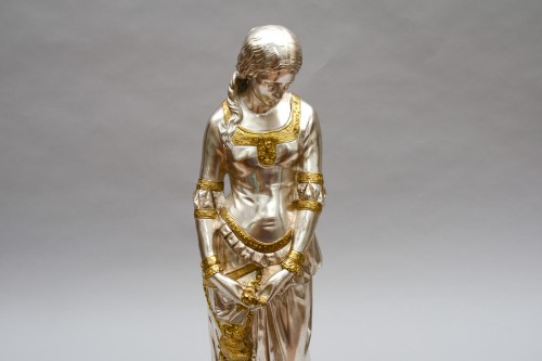 Sculpture  - “The pensive Chatelaine”, by BOISSEAU Emile André (1842 - 1923)