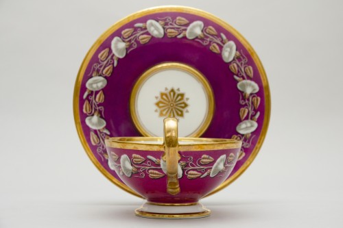 Céramiques, Porcelaines  - Grande tasse à thé et soucoupe - Nast à Paris 1783-1835