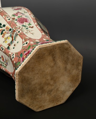 XVIIIe siècle - Grand vase en porcelaine de Chine, Famille Rose