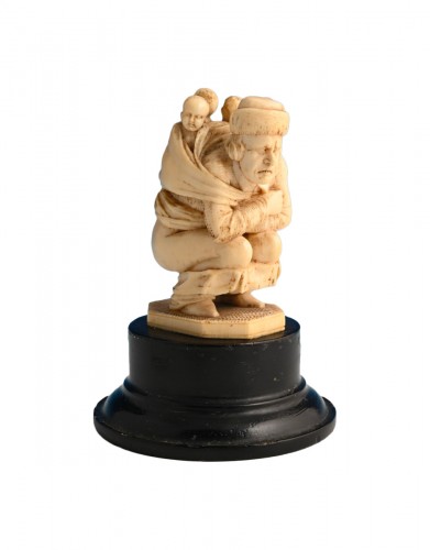 A amusing Ivory sculpture