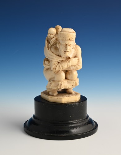  - A amusing Ivory sculpture