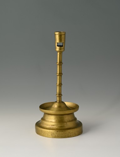 Very fine brass four-knop circular-based candlestick. - Lighting Style 