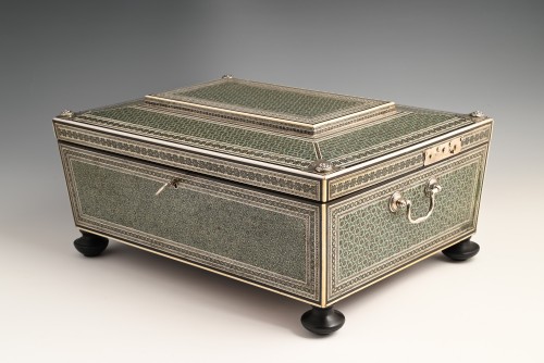 19th century - Bombay Sewing Box