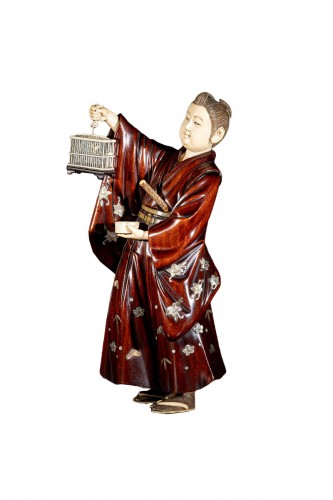 Okimono en bois et ivoire shibayama figurant un samouraï signé Miyao