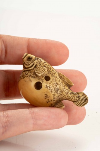  - An Ivory Netsuke Depicting Fugu, Signed Gyokuzan