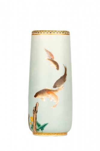 A Satsuma vase depicting a group of carp swimming in a stream