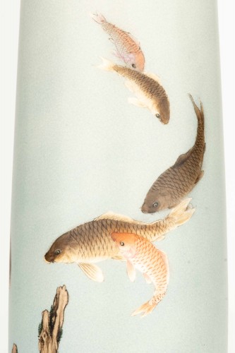 A Satsuma vase depicting a group of carp swimming in a stream - 