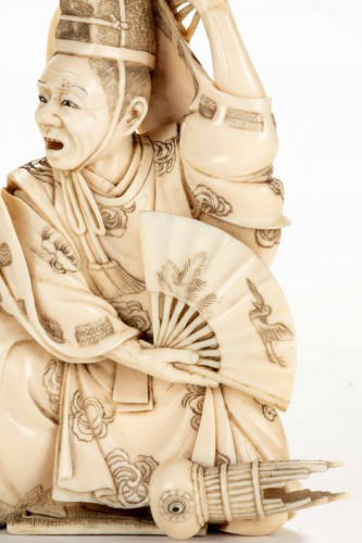 Antiquités - An Ivory Okimono Depicting A Dancer From Noh Theater, Japan Meiji Period