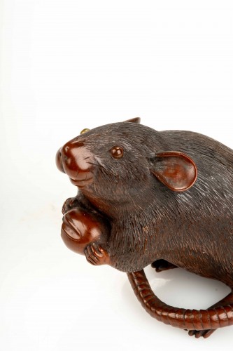 A Boxwood Okimono Depicting A Mouse Holding An Acorn - 