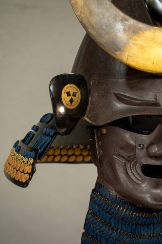 A Momonari-type samurai Kabuto with Menpo mask - 