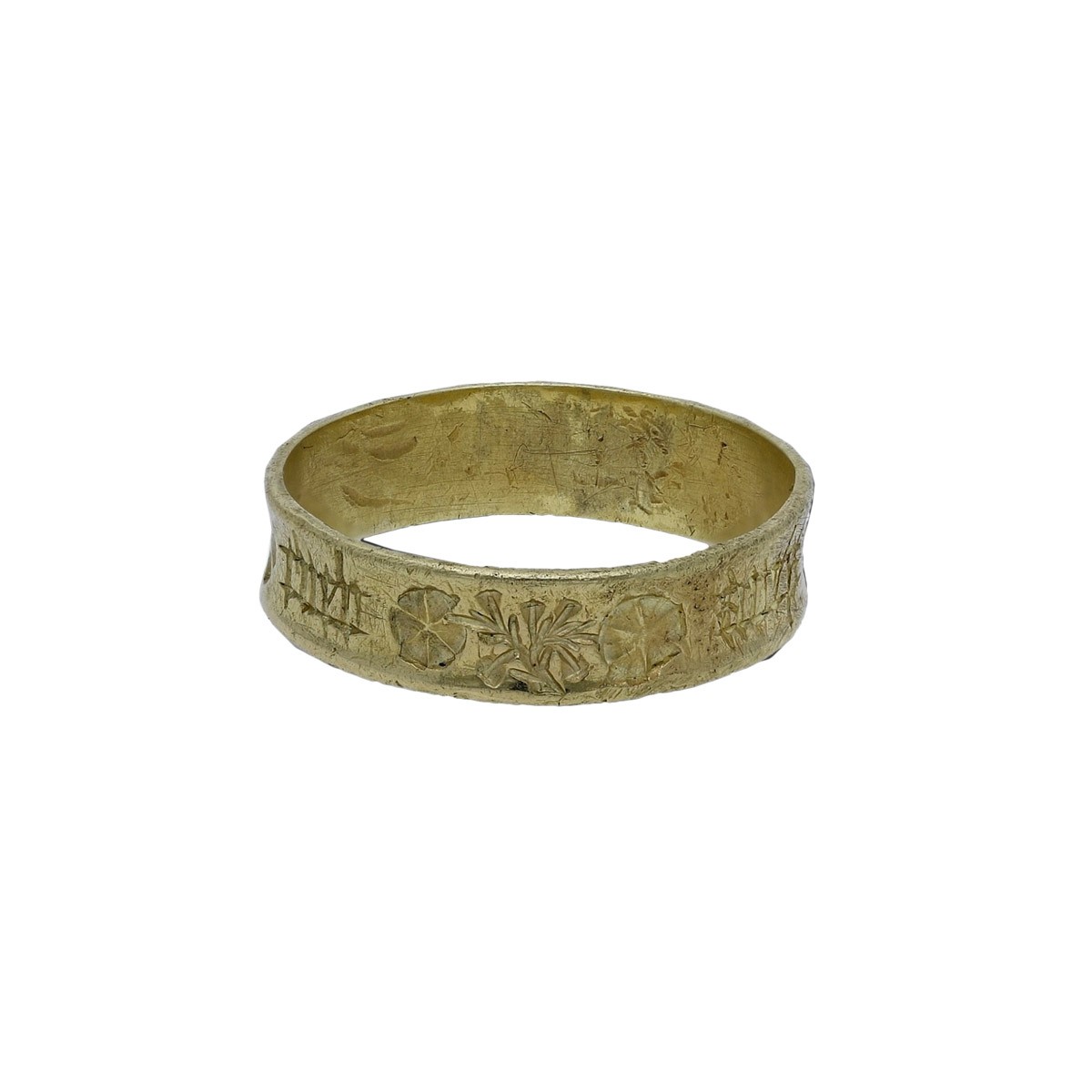 Gold black-letter posy ring, ‘MON COEUR AVEZ', England 15th century ...