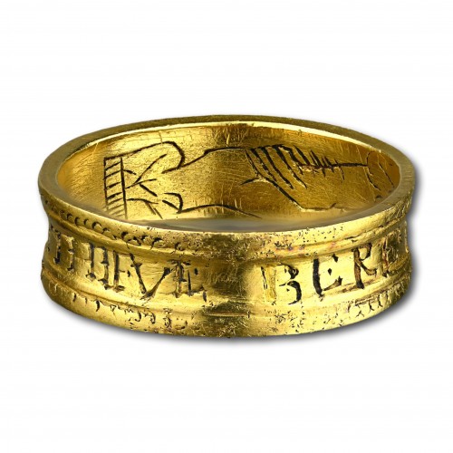 Antique Jewellery  - Tudor gold posy and fede ring ‘BERE FAITHE TO THE FAITHFUL’
