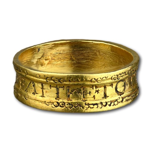  - Tudor gold posy and fede ring ‘BERE FAITHE TO THE FAITHFUL’