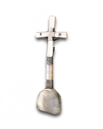 Antiquités - A Silver Mounted Agate Altar Cross