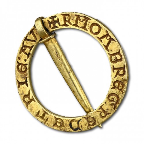 11th to 15th century - Historically documented medieval gold ring brooch. French/English, 13th cen